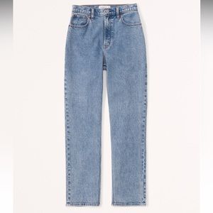 Abercrombie & Fitch Curve Love Ultra High Rise 90s Straight Jean